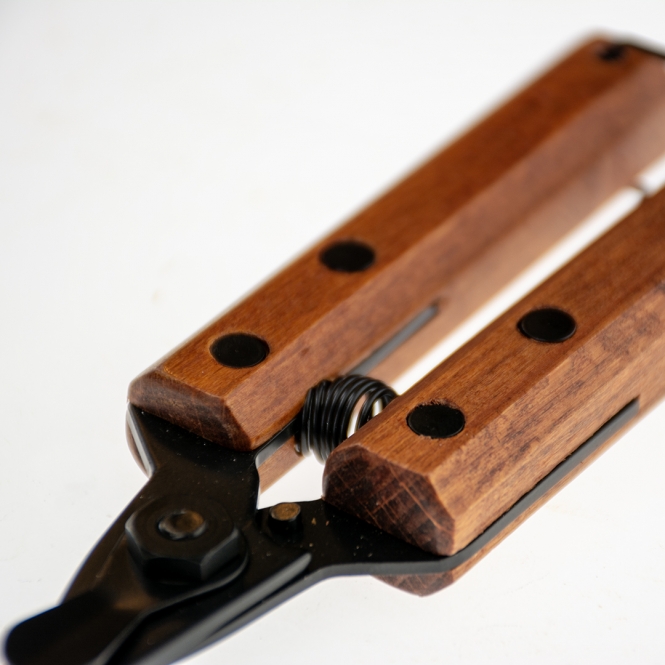 EBI Noir Japandi Krallenzange - S - 13 x 4 x 1,6cm – Bild 4